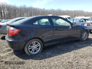 2003 Mercedes-Benz C 230 Kompressor с VIN WDBRN40JX3A418779, выставлен на аукционе Copart как лот 49989295 с пробегом 154 813 миль миль и Списание • Salvage title. История ставок и продаж доступна на DreamBid. Изображение 3.
