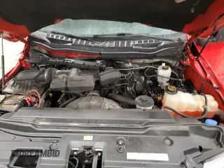2017 Ford F-250 Lariat z VIN 1FT7W2B68HEE21604, wystawiony jako Copart lot #46724825 z przebiegiem 174 811 mil mil oraz Szkoda całkowita • Salvage title. Historia ofert i sprzedaży dostępna na DreamBid. Obrazek 11.