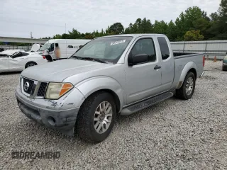 2006 Nissan Frontier XE z VIN 1N6BD06T66C415262, wystawiony jako Copart lot #58349915 z przebiegiem 258 523 mil mil oraz Czysty tytuł • Clean title. Historia ofert i sprzedaży dostępna na DreamBid. Obrazek 1.