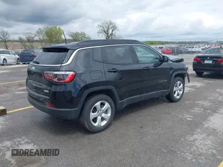 2021 Jeep Compass Altitude с VIN 3C4NJDBB6MT564236, выставлен на аукционе IAAI как лот 42176870 с пробегом 66 258 миль миль и . История ставок и продаж доступна на DreamBid. Изображение 4.