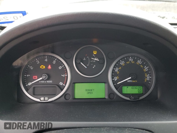 2012 Land Rover LR2 HSE with VIN SALFR2BNXCH281162, listed as a Copart auction lot 82866004 with 103,035 mi miles and Salvage title. Bid and sale history available at DreamBid. Image 9.