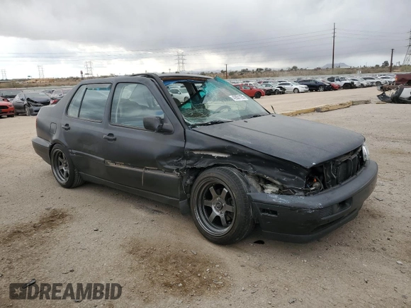 1996 Volkswagen Jetta с VIN 3VWRA81H5TM069238, выставлен на аукционе Copart как лот 42831195 с пробегом 226 935 миль миль и Списание • Salvage title. История ставок и продаж доступна на DreamBid. Изображение 4.