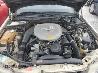 1989 Mercedes-Benz 560 with VIN WDBCA39E1KA479955, listed as a Copart auction lot 76202804 with 132,546 mi miles and Salvage Title. Bid and sale history available at DreamBid. Image 11.