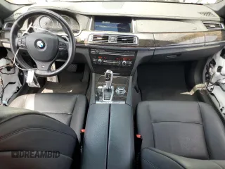 2013 BMW 7 Series 740i with VIN WBAYA6C5XDC995172, listed as a Copart auction lot 60288685 with 28,144 mi miles and Salvage title. Bid and sale history available at DreamBid. Image 8.