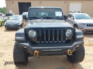 2021 Jeep Gladiator Willys with VIN 1C6HJTAG7ML514114, listed as a IAAI auction lot 42399793 with 78,829 mi miles and . Bid and sale history available at DreamBid. Image 12.