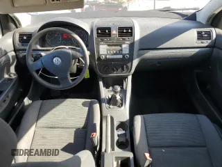 2007 Volkswagen Rabbit z VIN WVWAS71K47W175933, wystawiony jako Copart lot #55999395 z przebiegiem 192 265 mil mil oraz Szkody całkowita. Historia ofert i sprzedaży dostępna na DreamBid. Obrazek 8.