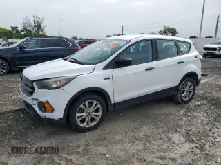 2018 Ford Escape S with VIN 1FMCU0F70JUA94439, listed as a Copart auction lot 62675905 with 211,864 mi miles and Salvage title. Bid and sale history available at DreamBid. Image 1.