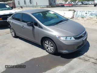 2012 Honda Civic LX z VIN 2HGFB2F5XCH594634, wystawiony jako IAAI lot #42402055 z przebiegiem 199 804 mil mil oraz . Historia ofert i sprzedaży dostępna na DreamBid. Obrazek 1.