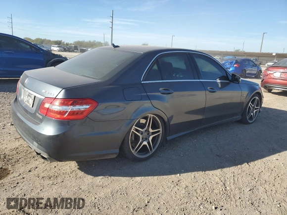 2010 Mercedes-Benz E 63 AMG with VIN WDDHF7HBXAA107915, listed as a Copart auction lot 81976404 with 117,118 mi miles and Clean title. Bid and sale history available at DreamBid. Image 3.