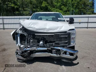 2023 Ford F-350 с VIN 1FT8W3AT7PEC84297, выставлен на аукционе Copart как лот 54800845 с пробегом 16 969 миль миль и Списание • Salvage title. История ставок и продаж доступна на DreamBid. Изображение 5.