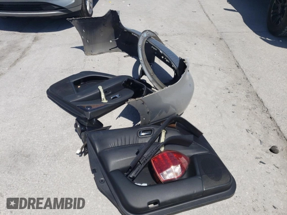 2014 Infiniti QX80 with VIN JN8AZ2NF4E9555172, listed as a Copart auction lot 52302975 with 107,709 mi miles and Salvage Title. Bid and sale history available at DreamBid. Image 13.