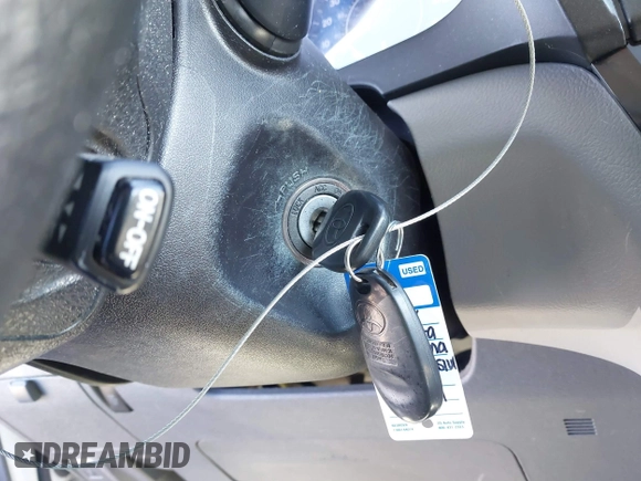2018 Toyota Sienna LE Auto Access Seat with VIN 5TDKZ3DC9JS962977, listed as a IAAI auction lot 41312680 with 107,538 mi miles. Bid and sale history available at carsss.com. Image 11.