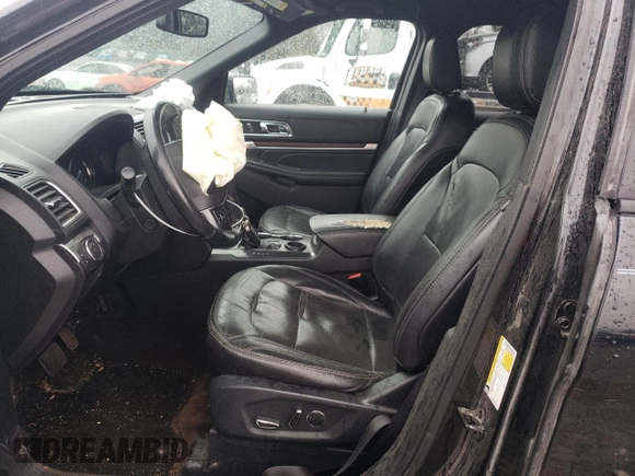 2018 Ford Explorer Limited z VIN 1FM5K7F84JGA36736, wystawiony jako Copart lot #51037805 z przebiegiem 146 853 mil mil oraz Szkoda całkowita • Salvage title. Historia ofert i sprzedaży dostępna na DreamBid. Obrazek 7.