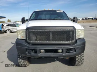 2006 Ford Super Duty F-250 XL with VIN 1FTSX21PX6EB47823, listed as a Copart auction lot 77432964 with 154,559 mi miles and Clean Title. Bid and sale history available at carsss.com. Image 5.