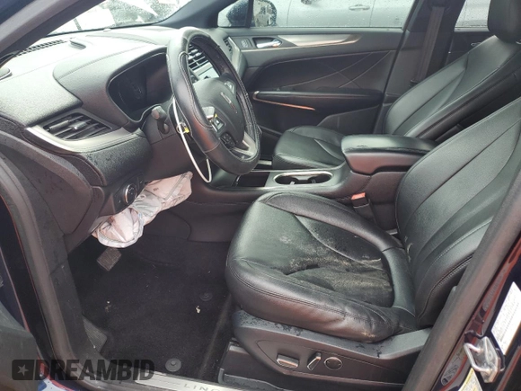 2017 Lincoln MKC Premiere with VIN 5LMCJ1D95HUL24437, listed as a Copart auction lot 55657245 with 90,264 mi miles and Salvage title. Bid and sale history available at DreamBid. Image 7.