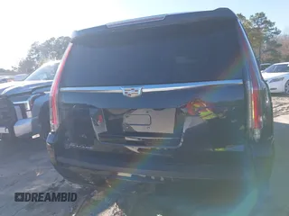 2016 Cadillac Escalade ESV Premium Collection z VIN 1GYS4JKJ5GR318883, wystawiony jako IAAI lot #41452493 z przebiegiem 194 058 mil mil oraz . Historia ofert i sprzedaży dostępna na DreamBid. Obrazek 16.