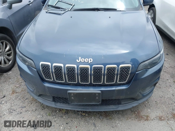 2020 Jeep Cherokee Latitude Plus with VIN 1C4PJLLB6LD605731, listed as a IAAI auction lot 41838561 with 87,384 mi miles. Bid and sale history available at carsss.com. Image 12.