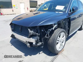 2018 Audi Q5 Prestige z VIN WA1CNAFY1J2199545, wystawiony jako IAAI lot #42342044 z przebiegiem 16 098 mil mil oraz . Historia ofert i sprzedaży dostępna na DreamBid. Obrazek 6.