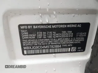 2021 BMW X1 xDrive28i with VIN WBXJG9C04M5T82884, listed as a IAAI auction lot 42242890 with 24,647 mi miles and . Bid and sale history available at DreamBid. Image 9.