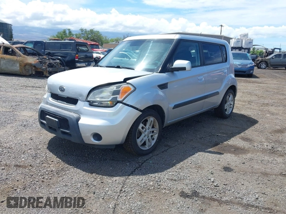 2010 Kia Soul + with VIN KNDJT2A28A7163205, listed as a IAAI auction lot 42099818 with 183,710 mi miles and . Bid and sale history available at DreamBid. Image 2.