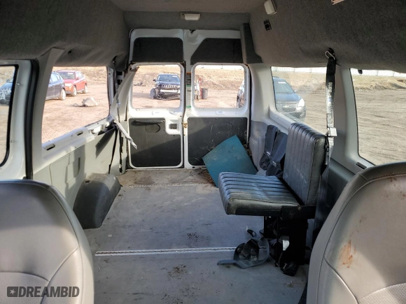 2007 Ford Econoline Wagon XL with VIN 1FMNE11W87DA02917, listed as a Copart auction lot 48031555 with NaN miles and Clean Title. Bid and sale history available at carsss.com. Image 10.