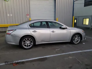2013 Nissan Maxima SV with VIN 1N4AA5AP3DC835028, listed as a Copart auction lot 88123305 with 154,962 mi miles and Clean title. Bid and sale history available at DreamBid. Image 3.