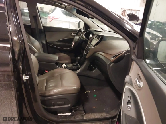 2017 Hyundai Santa Fe Limited Ultimate with VIN KM8SRDHF7HU250723, listed as a IAAI auction lot 41401876 with 157,432 mi miles. Bid and sale history available at carsss.com. Image 5.