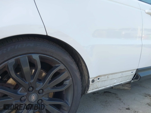2017 Land Rover Range Rover Sport HSE with VIN SALWR2FK1HA674824, listed as a IAAI auction lot 42041561 with 115,932 mi miles and . Bid and sale history available at DreamBid. Image 6.