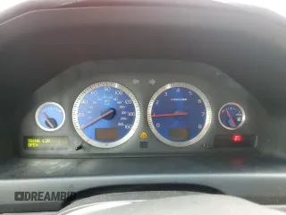 2004 Volvo S60 R with VIN YV1RH52Y642385732, listed as a Copart auction lot 73304674 with 0 mi miles and Salvage Title. Bid and sale history available at carsss.com. Image 9.