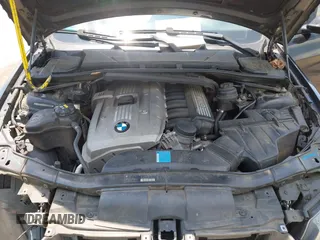 2006 BMW 3 Series 325i with VIN WBAVB13596KX65960, listed as a IAAI auction lot 42460430 with 331,860 mi miles and . Bid and sale history available at DreamBid. Image 10.