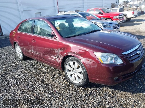 2006 Toyota Avalon XL with VIN 4T1BK36B86U105590, listed as a IAAI auction lot 41412859 with 134,670 mi miles. Bid and sale history available at carsss.com. Image 1.
