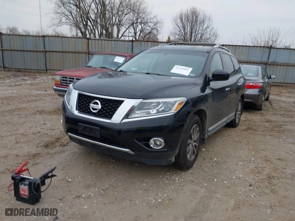 2015 Nissan Pathfinder S with VIN 5N1AR2MM2FC721037, listed as a IAAI auction lot 41190882 with 90,414 mi miles. Bid and sale history available at carsss.com. Image 18.