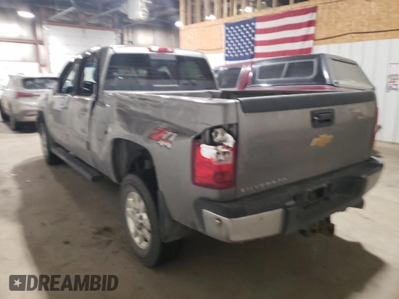 2013 Chevrolet Silverado 3500HD LT with VIN 1GC4K0C87DF221546, listed as a Copart auction lot 84016954 with 123,744 mi miles and Salvage Title. Bid and sale history available at carsss.com. Image 2.