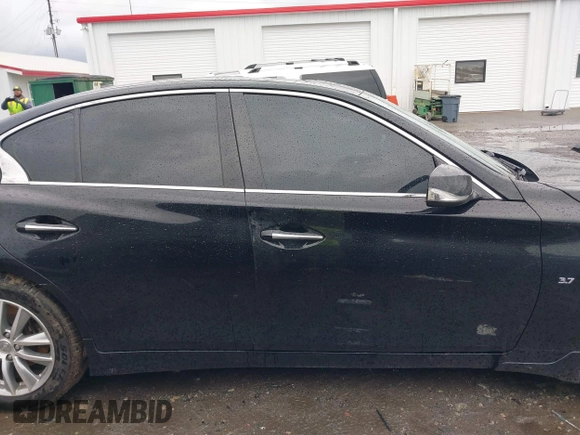 2015 Infiniti Q50 with VIN JN1BV7AR6FM421919, listed as a IAAI auction lot 41078899 with 172,459 mi miles and . Bid and sale history available at carsss.com. Image 12.