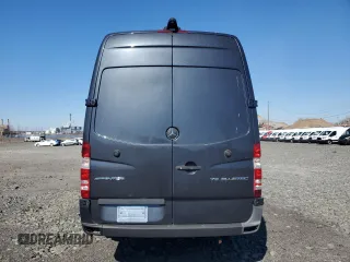 2016 Mercedes-Benz Sprinter Cargo Worker with VIN WD3PE8CD7GP185706, listed as a Copart auction lot 49659995 with 90,116 mi miles and Clean Title. Bid and sale history available at DreamBid. Image 6.