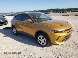 2024 Dodge Hornet GT Plus с VIN ZACNDFBN3R3A10607, выставлен на аукционе Copart как лот 60282634 с пробегом 2 608 миль миль и Списание • Salvage title. История ставок и продаж доступна на DreamBid. Изображение 4.