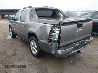 2007 Chevrolet Avalanche 1LT with VIN 3GNEC12057G202104, listed as a IAAI auction lot 41527646 with 236,496 mi miles and . Bid and sale history available at DreamBid. Image 3.