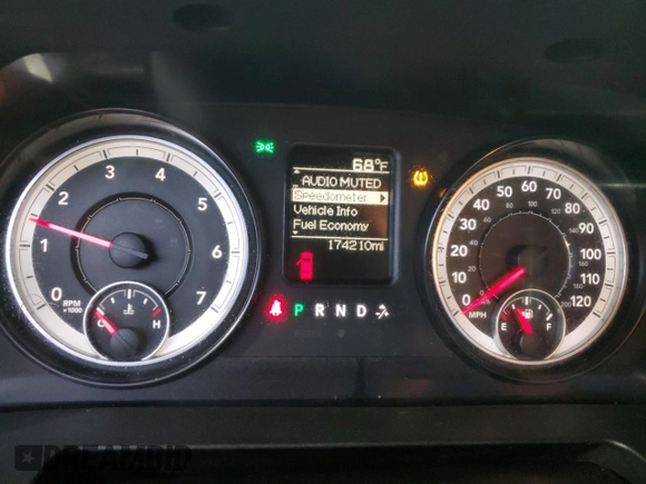 2015 Ram 2500 Tradesman z VIN 3C7WR4AT4FG568713, wystawiony jako Copart lot #54139165 z przebiegiem 174 210 mil mil oraz Czysty tytuł • Clean title. Historia ofert i sprzedaży dostępna na DreamBid. Obrazek 9.