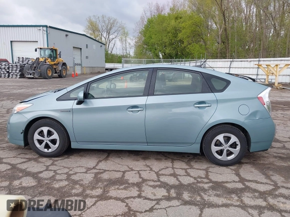 2013 Toyota Prius One with VIN JTDKN3DU8D1657850, listed as a IAAI auction lot 42209001 with 238,243 mi miles and . Bid and sale history available at DreamBid. Image 14.