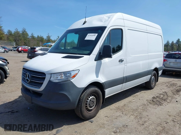 2019 Mercedes-Benz Sprinter Cargo with VIN WD3PF0CD4KT003734, listed as a IAAI auction lot 41992890 with 68,378 mi miles. Bid and sale history available at carsss.com. Image 17.