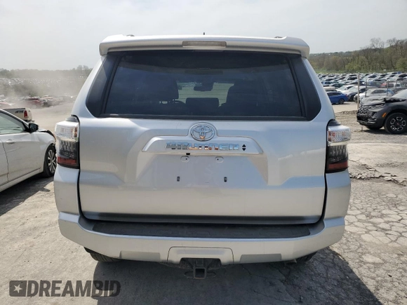 2023 Toyota 4Runner SR5 z VIN JTEMU5JR6P6118556, wystawiony jako Copart lot #54672495 z przebiegiem 54 629 mil mil oraz Czysty tytuł • Clean title. Historia ofert i sprzedaży dostępna na DreamBid. Obrazek 6.