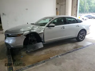 2024 Honda Accord EX with VIN 1HGCY1F38RA062560, listed as a Copart auction lot 59800045 with 9,044 mi miles and Salvage title. Bid and sale history available at DreamBid. Image 1.
