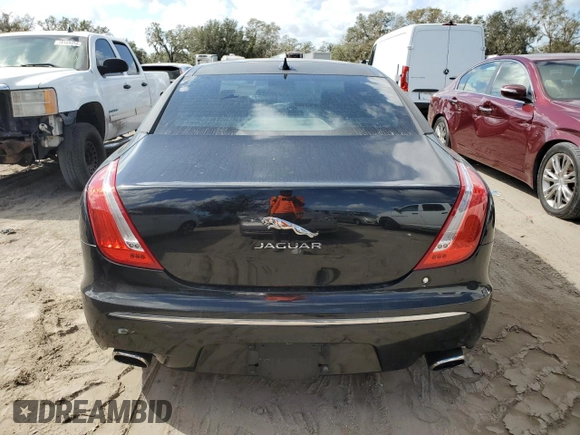 2015 Jaguar XJ with VIN SAJWA2GZ6F8V81068, listed as a Copart auction lot 78954824 with 79,565 mi miles and Clean Title. Bid and sale history available at carsss.com. Image 6.