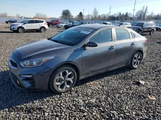 2021 Kia Forte LXS with VIN 3KPF24AD2ME355035, listed as a Copart auction lot 43071535 with 48,644 mi miles and Salvage Title. Bid and sale history available at carsss.com. Image 1.