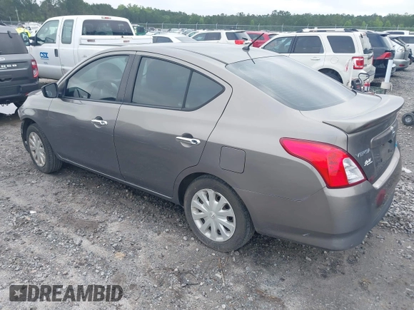 2016 Nissan Versa S Plus с VIN 3N1CN7AP3GL814792, выставлен на аукционе IAAI как лот 42352944 с пробегом 220 000 миль миль и . История ставок и продаж доступна на DreamBid. Изображение 3.