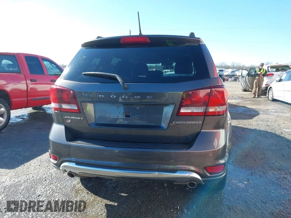 2018 Dodge Journey Crossroad with VIN 3C4PDDGG6JT499291, listed as a IAAI auction lot 41229930 with 169,539 mi miles. Bid and sale history available at carsss.com. Image 16.