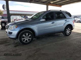2006 Mercedes-Benz M 350 with VIN 4JGBB86E66A122039, listed as a Copart auction lot 51843575 with 140,242 mi miles and Clean Title. Bid and sale history available at DreamBid. Image 1.