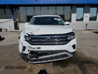 2022 Volkswagen Atlas SE with VIN 1V2KR2CA5NC547106, listed as a Copart auction lot 57410145 with 69,622 mi miles and Salvage title. Bid and sale history available at DreamBid. Image 5.