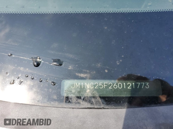 2006 Mazda MX-5 Miata Touring z VIN JM1NC25F260121773, wystawiony jako Copart lot #55887175 z przebiegiem Nie podano mil oraz Szkoda całkowita • Salvage title. Historia ofert i sprzedaży dostępna na DreamBid. Obrazek 12.