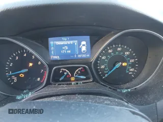 2013 Ford Focus SE with VIN 1FADP3F21DL312717, listed as a IAAI auction lot 41406230 with 97,282 mi miles. Bid and sale history available at carsss.com. Image 7.
